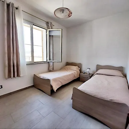 Relax House